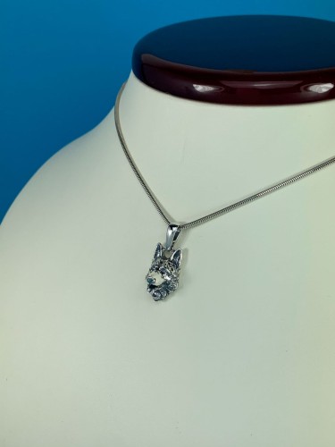 Srebrny wisiorek Owczarek Niemiecki próba 925