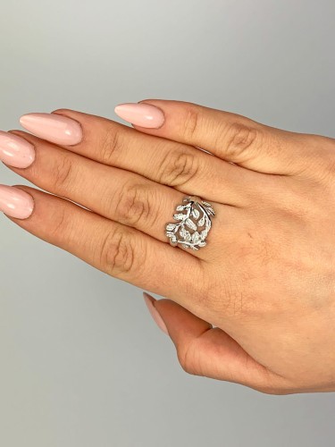 Srebrny Pierścionek Liście Pr.925